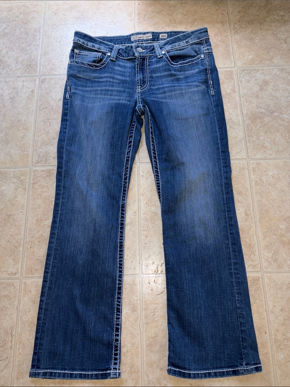 Buckle BKE Women's Payton Dark Blue Boot Cut Jeans Size 31 S 31x 29.5" Inseam